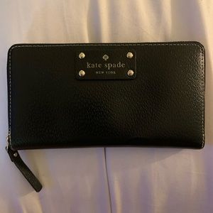 Black Kate Spade Wallet